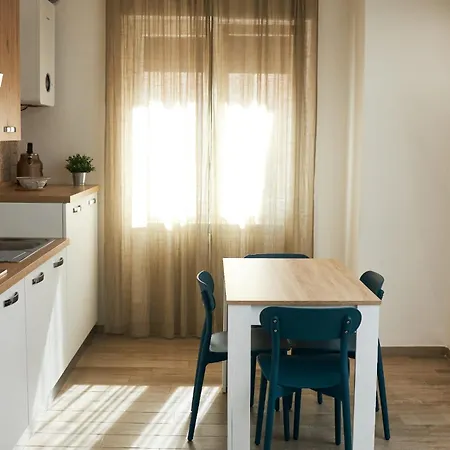 Feli House